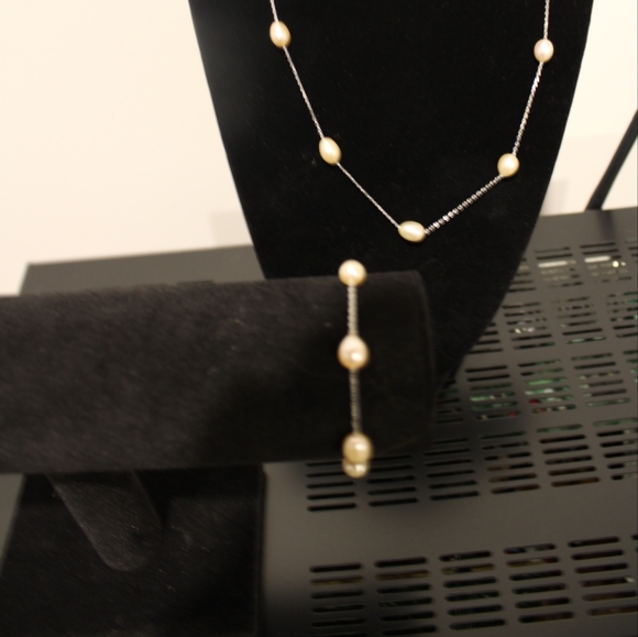 Brand new bracelet - Picture 1 of 6